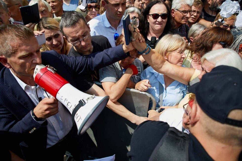 Protesty pod Sejmem. Fot Tomas Rafa