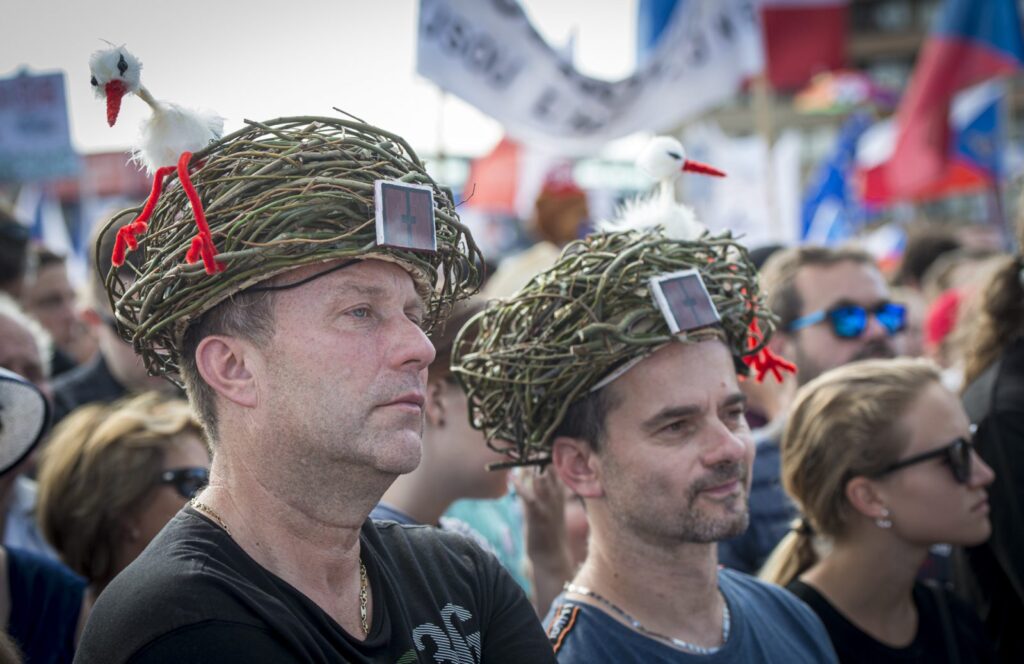 Praga-protesty-andrej-babis-2019