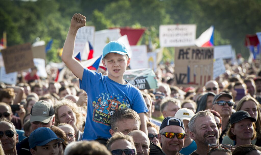 Praga-protesty-andrej-babis-2019