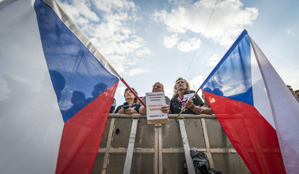 Praga-protesty-andrej-babis-2019