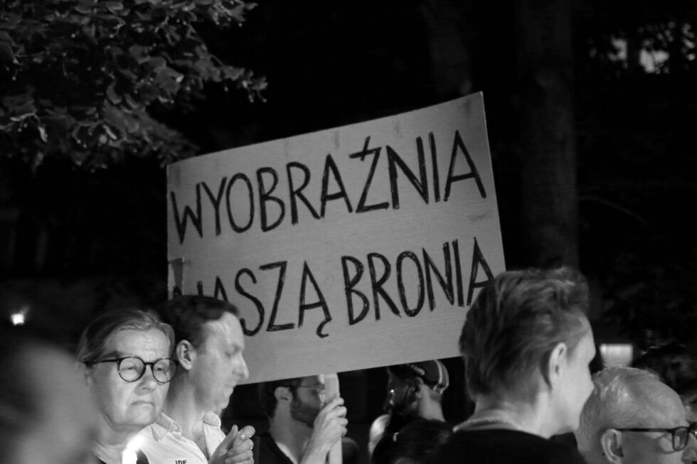 protesty-w-obronie-sadow