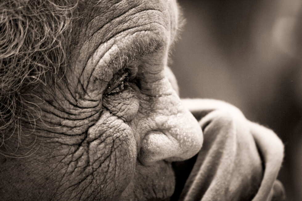 osoba-starsza-seniorka