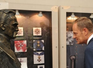 Donald Tusk w Sulejówku. Fot. Grzegorz Rogiński/KPRM