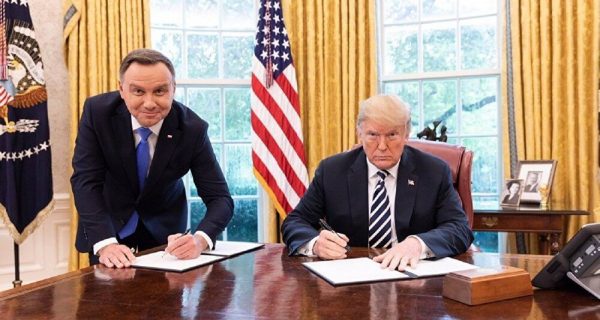 Andrzej Duda i Donald Trump. Fot. Twitter.com