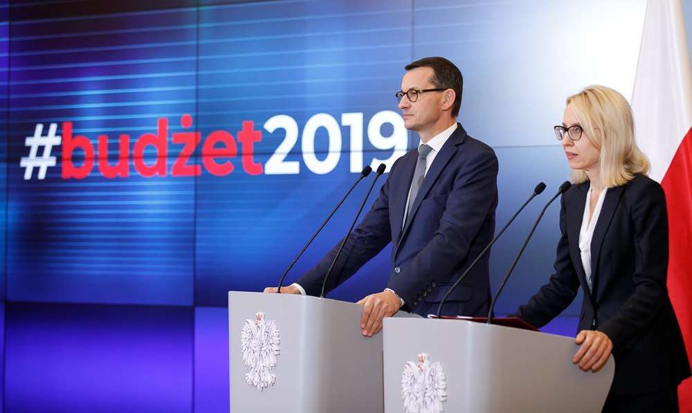 Mateusz Morawiecki i minister finansów Teresa Czerwińska. Fot. Krystian Maj (KPRM)