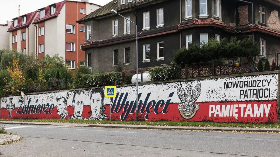 wykleci-mural-nowa-ruda