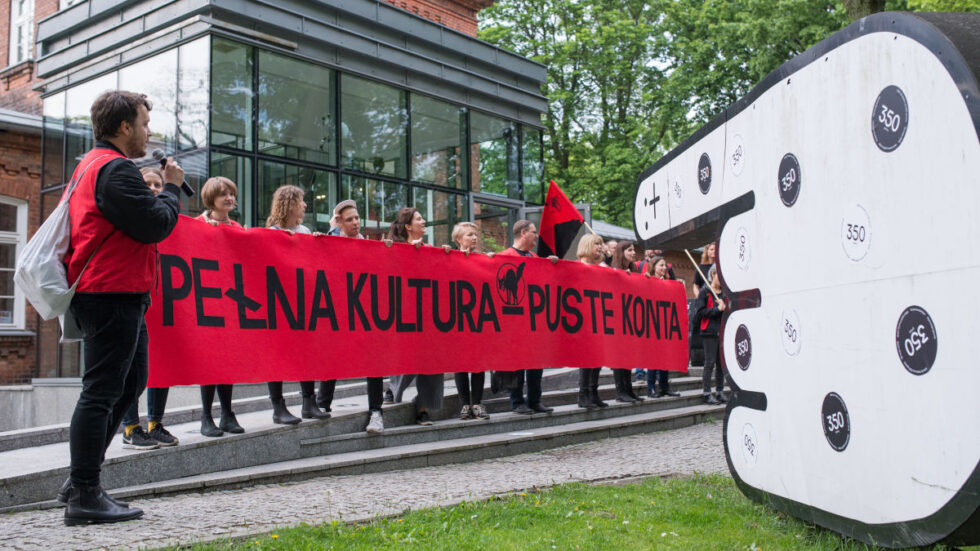 pelna kultura puste konta raport