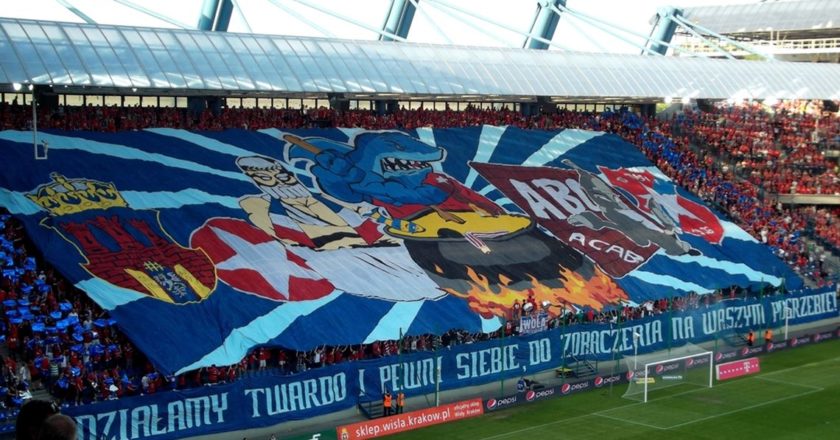 Wisła_tifo_-_Derby_of_Kraków