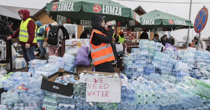 Pomoc dla uchodźców na przejściu granicznym w Medyce Fot. Monika Bryk