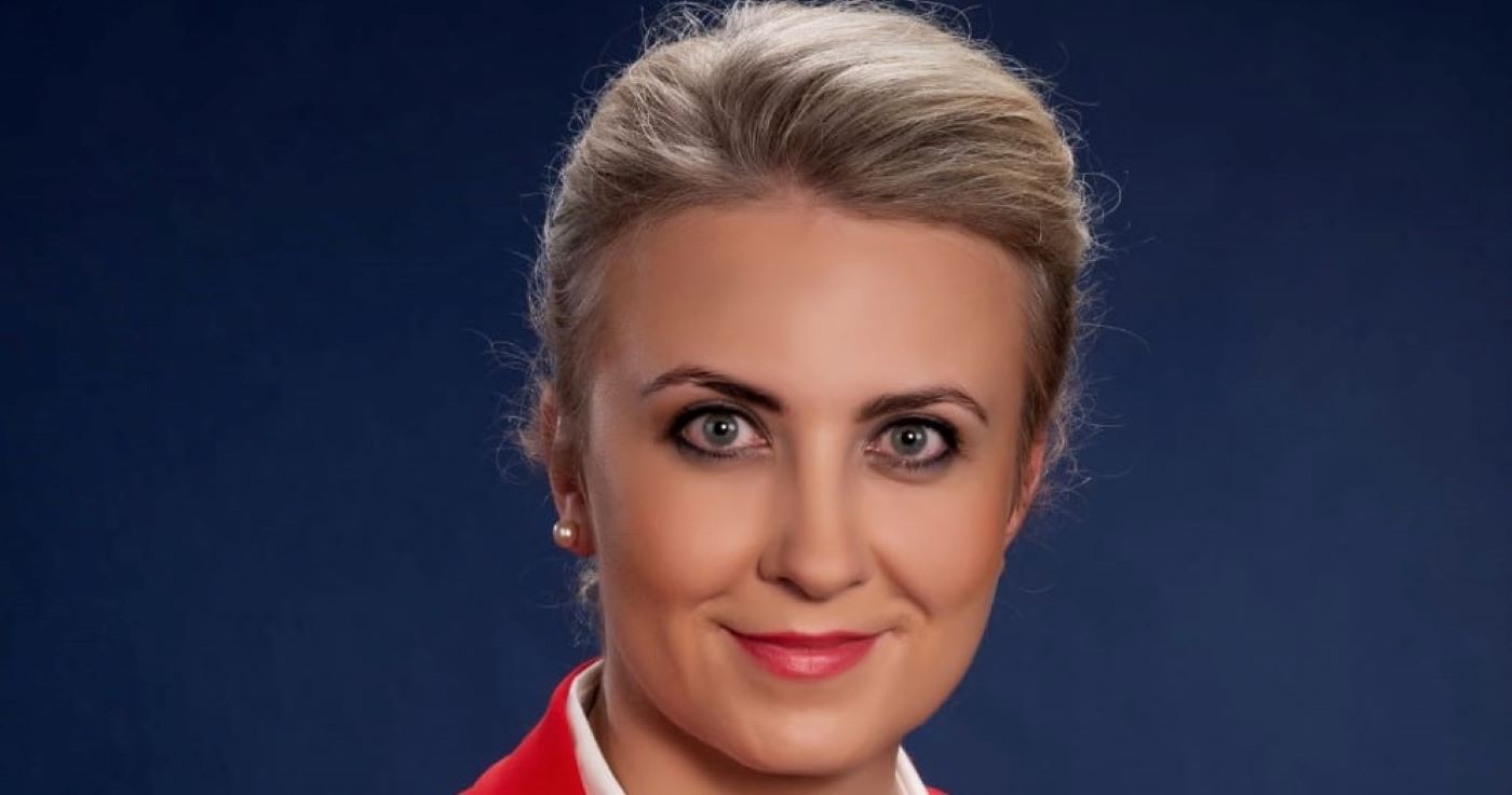 Ministra Katarzyna Sójka – powinnyśmy dziękować premierowi?