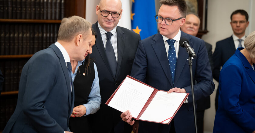 Szymon Hołownia i Donald Tusk. Fot. Mateusz Włodarczyk/MRiPS