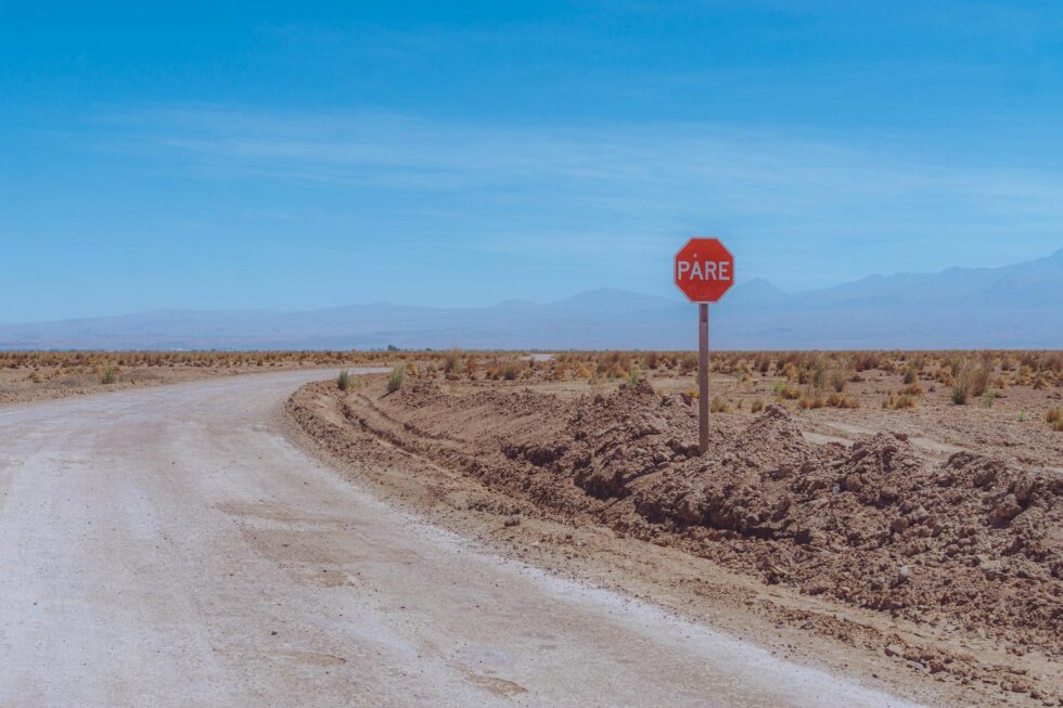 atacama chile znak stop