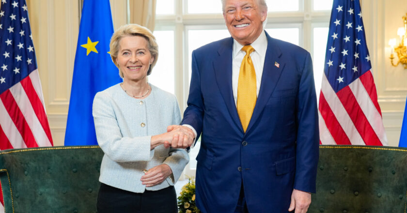Ursula von der Leyen i Donald Trump po negocjacjach w sprawie umowy. © European Union, 2025
