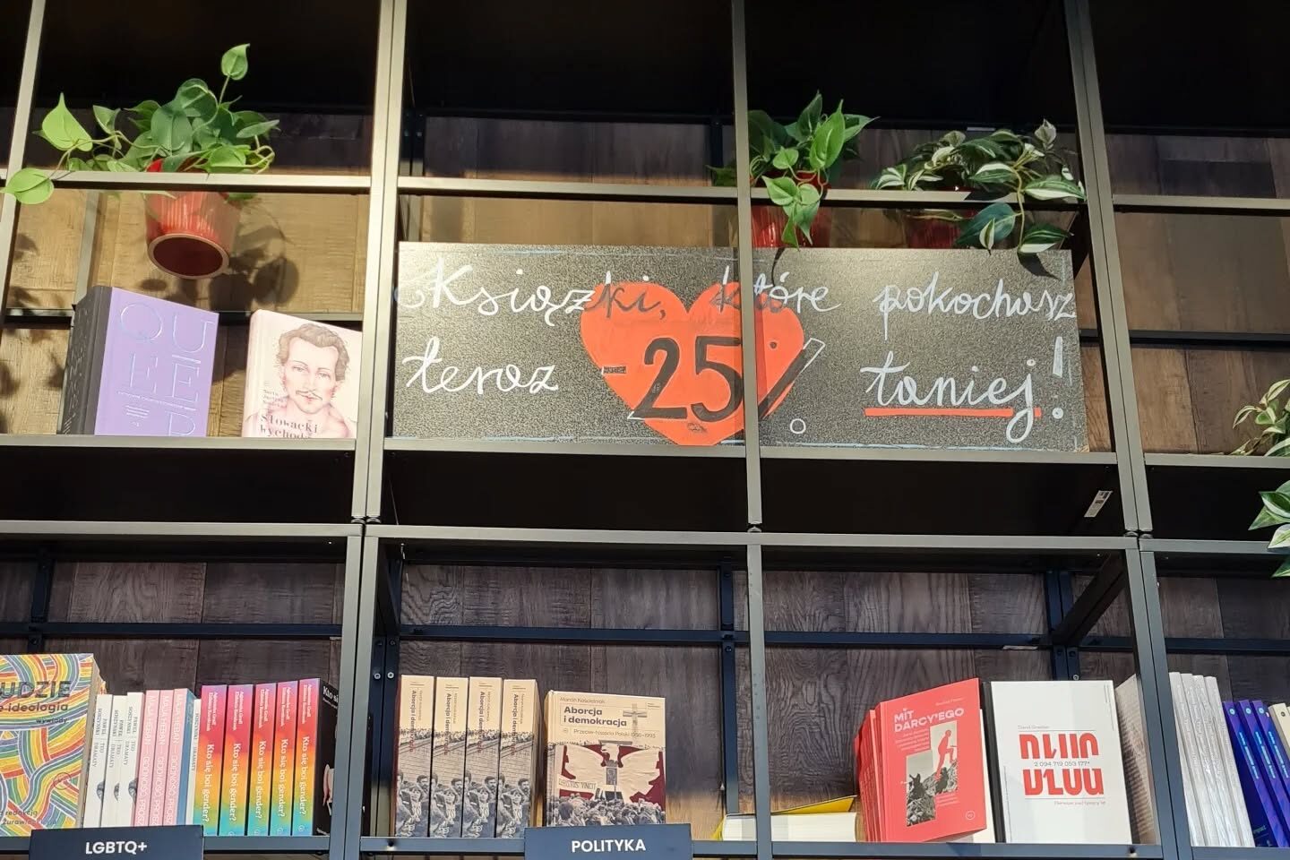 Księgarnio-kawiarnia „Prześniona”