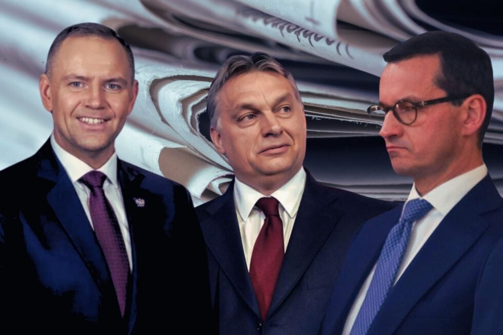 Karol Nawrocki, Wiktor Orban i Mateusz Morawiecki na tle stosu gazet