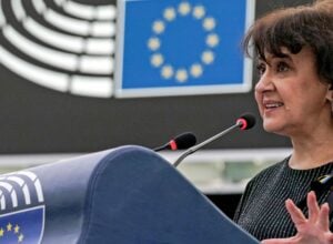 Oksana Zabużko w Parlamencie Europejskim w Światowy Dzień Kobiet 2022